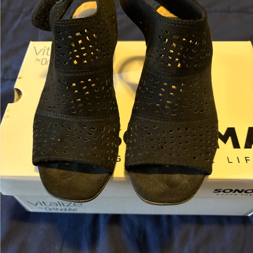 Black Women's Shoes